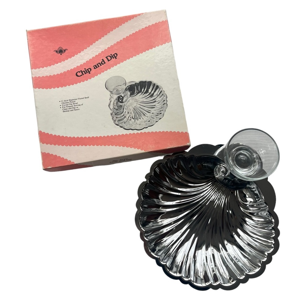 Vintage Silver Co Chip & Dip No 912C Chrome Plated Fluted Shell Crystal Dip Bowl